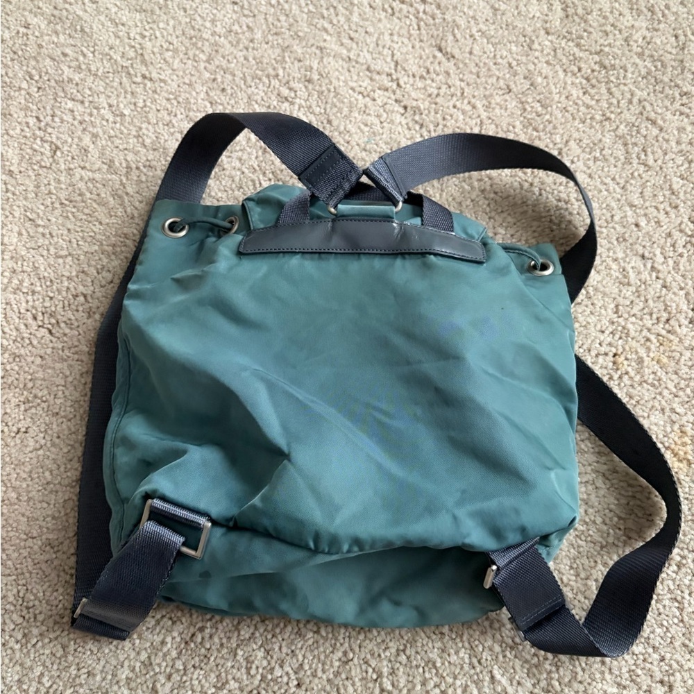 Prada nylon backpack y2k 2000s in green with leather trim and silver-tone small - Picture 6 of 16
